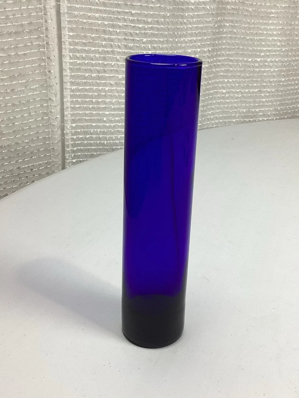 Vintage Cobalt Blue Glas Cylindrical Bud Flower Vase